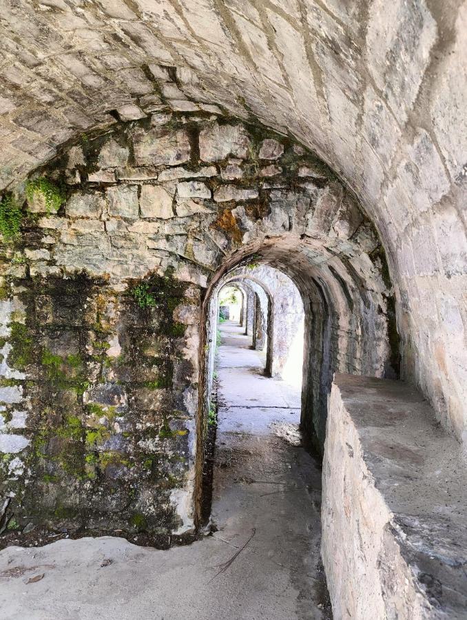 Appartamento Entre Galets Sauveterre-de-Bearn Esterno foto